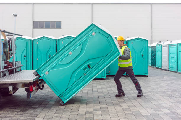 Best Portable restroom solutions  in Lawrencevle, IL