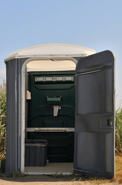 Affordable portable toilet rental in Lawrenceville, IL